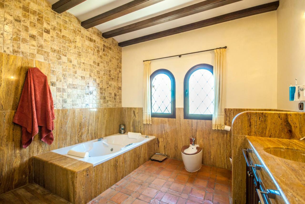 Cubo'S Villa Los Azabaches Alhaurin el Grande Exterior photo
